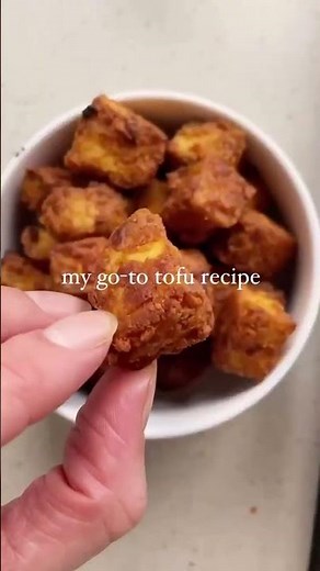 Crispy Baked Tofu 🤤🥢 My Go-To Recipe! #CrispyTofu #VeganTofu #EasySnack #VeganMealPrep #TofuLovers
