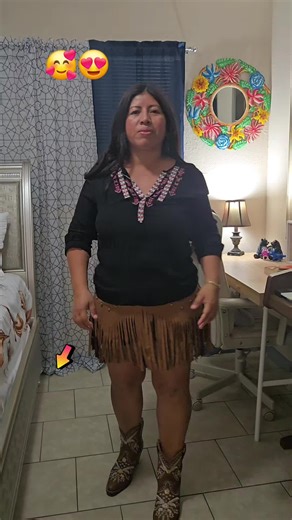 Super Hermosa Stretch Skirt for Women