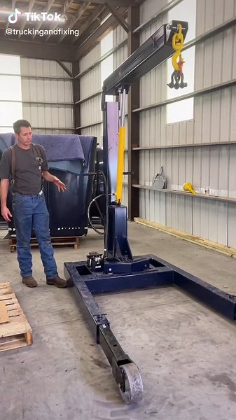 Operating a 330-Ton Crane Truck: Step-by-Step Guide