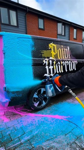 Kevin tingley on Instagram: "THE FINAL PIECE TO BEING BACK TO NORMALITY.. Steve from @geeky_detail_reviews come and blitz’s the van for us 😍 He turns up and said what colour ya fancy? Blue of pink! I said can we do both 😂 Yeahh sure mate. I never really knew how much work went into valeting a vehicle 🤯 for have another video just for the wheels it’s insane totally respect these guys doing this I was freezing and wet by the end of it. STEVE your a legend mate thank you very much! FYI it’s not