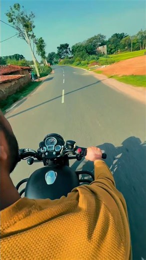 2026 Royal Enfield Classic 350 Top Speed Test | Kitna Bhagegi? 😱 #royalenfield #classic350