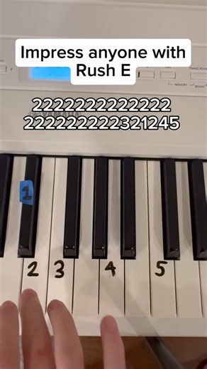 How to play Rush E in the EASIEST way possible! #piano #pianotutorial #easy