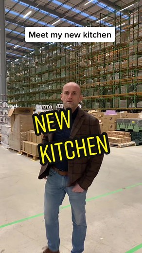 Love Your Journey: Building a Global Watch Brand