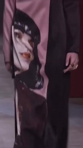 Abby Champion: Ascending Star in Runway Modeling