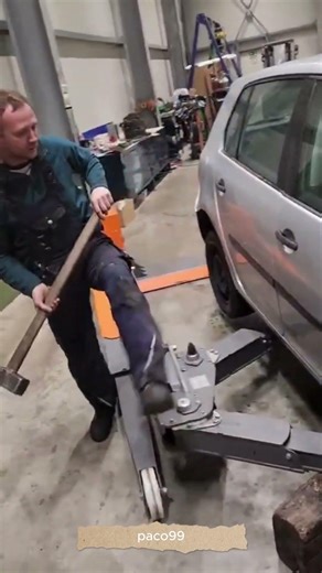 Ubit će nas majstor #balkan #srbija #hrvatska #slovenija #bosnaihercegovina #humor #smijeh #trending