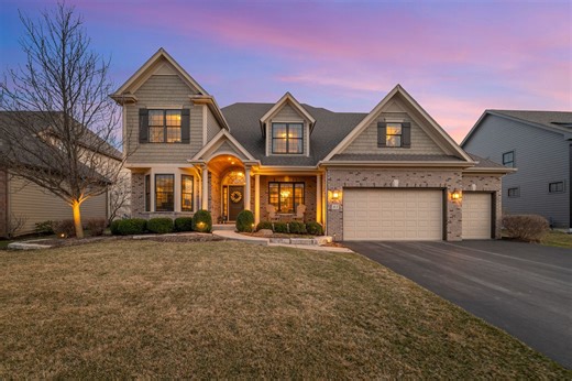 81 Landon Cir, Wheaton, IL 60189 - MLS 12609719 - Coldwell Banker