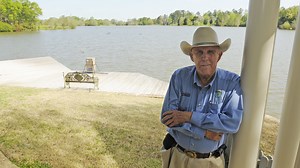 'Godfather' of modern bass fishing, international B.A.S.S. founder Ray Scott dies at 88