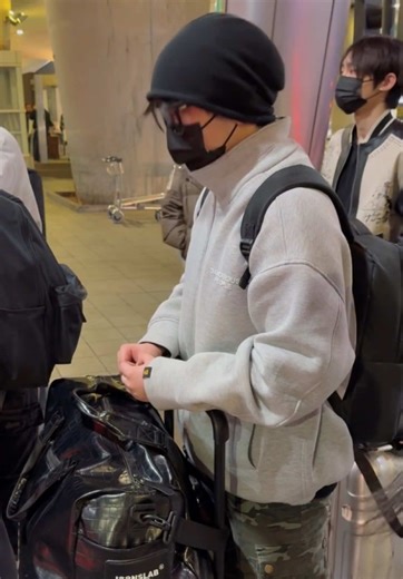 Yu Zeyu Returns: Celebrating His Comeback