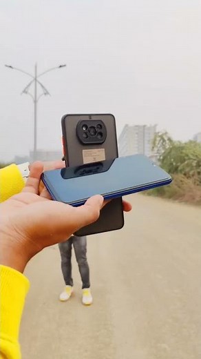 Creative Mirror Effect Photography By Using 2 Phones #shorts