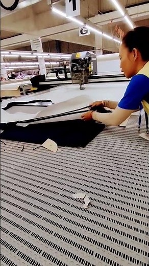 Gerber Paragon HX Auto Cutter, Testing cut the fabric