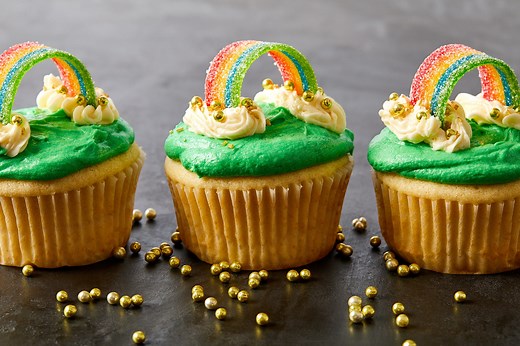 These Festive St. Patrick's Day Cupcakes Are As Good As Gold
