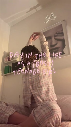 Exploring Life as a Teenage Girl: A Vlog Experience