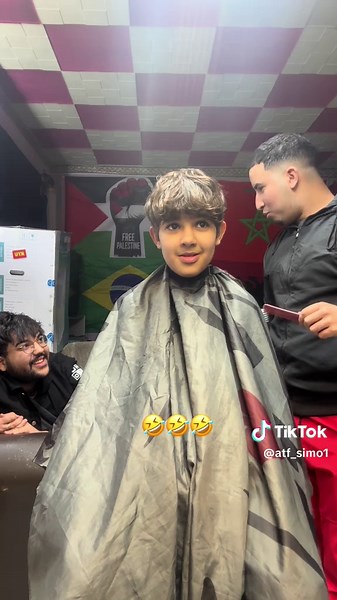 Non è facile scegliere: chiesa o scuola?