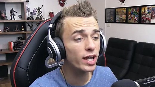 SQUEEZIE-CEST LA FIN.AGARIO