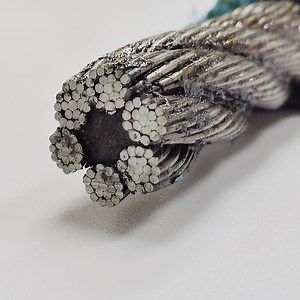 [Hot Item] High Tensile Strength Steel Wire Rope 6X19 FC / 6X19 Iwrc