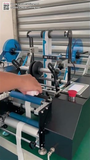 Adjustable Speed Round Bottle Labeling Machine Semi Automatic Sticker Labeler for Small Batch