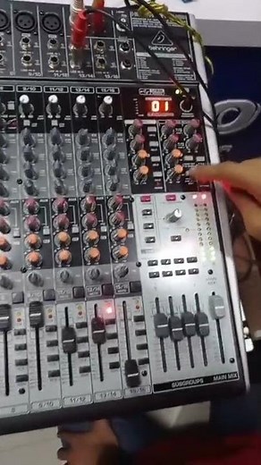 XENYX X2442 USB BEHRINGER