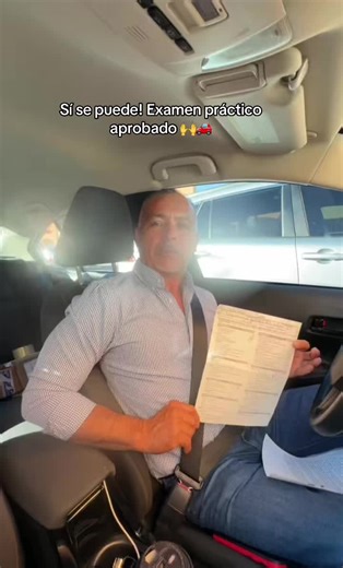 Nada me hace más feliz que ver este momento 💛 Hoy Edwin aprobó su examen práctico de manejo y aquí nos cuenta cómo fue su experiencia, los nervios, el proceso y la alegría de lograrlo. Si tú también estás en este camino, no te rindas, con preparación y acompañamiento todo es posible 🙏 📍DMV – Tax Collector 📩 Escríbeme para más información 💬 Escríbeme directo al WhatsApp 📲 1 954 415 0881 📲 Síguenos: @driively | @drivelly_ #ExamenPráctico #LicenciaDeConducir #DMVFlorida #TaxCollector #Aproba
