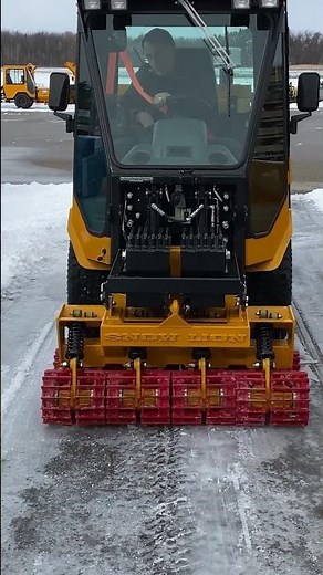 ❄️ Revolutionize Winter Safety with the Trackless Snow Lion Ice-Breaker!