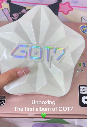 Unboxing the first album of GOT7 since 2014 💚😂 I kept it for a long time until now… Finally! ~~ i love it 😍 #got7 #got7albumunboxing #got7albums #marktuan #jayb #jacksonwang #jinyoung #youngjae #bambam #yugyeom