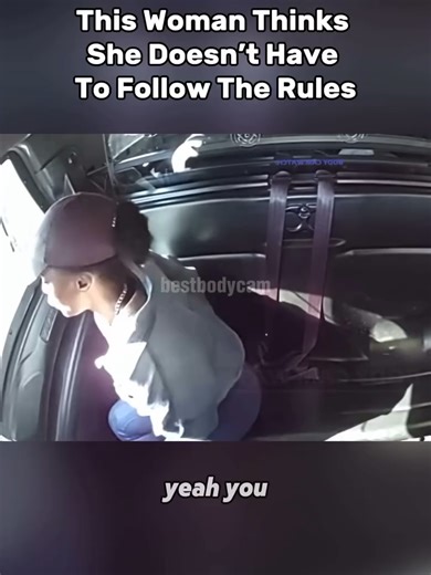 On June 14 2024 in Florida an officer tried to stop a car for speeding but the driver refused to pull over ignoring the lights and siren for half a mi #xRhj