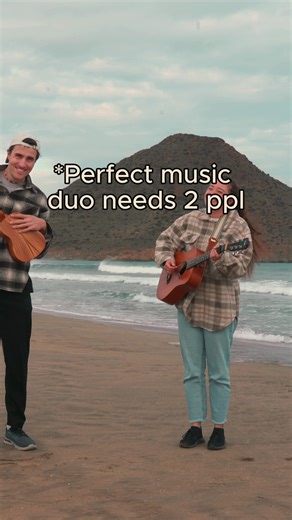 You just need two people for a perfect musical duo - so simple #music #newmusic #sunshine #gitarre #tutorial