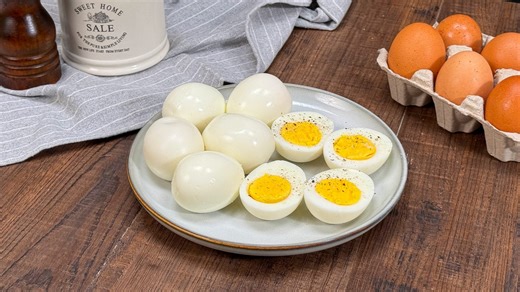 The Secret To Get Perfect Hard Boiled Eggs Every Time (So They’re Actually Easy to Peel)
