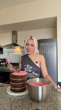 I made my own birthday cake 🩷 #cake #recipe #cake
