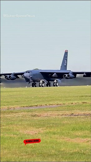 Watch the B-52 Roar on Takeoff