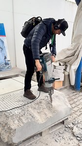 First time using Bosch GSH 27 VC breaker hammer #boschprofessional #boschprofessionaleurope #likeabosch @boschprofessionaldach @boschprofessionaleurope @teopriceputul | Tools AddicTed RO