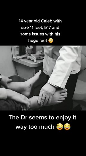 #children #boys #boysfeet #fyp #foryou #foryoupage The Dr 😂😂😂😂