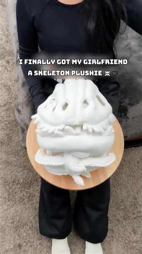 Get your SlappyDino in our bio! ☠️🎁🔗 #giftideas #christmas #plushies #fyp