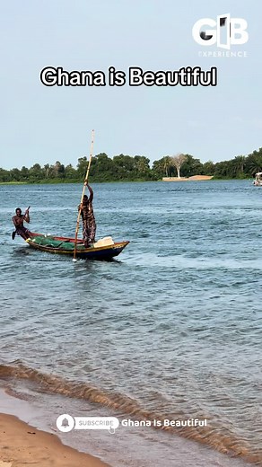 Life on the Largest Manmade Lake in the World 🌎 ❤️ Life in the Volta Lake of Ghana 🇬🇭 The Volta Lake is the Largest Manmade Lake in the World. Ghana is Beautiful ❤️ #ghanaisbeautiful #ghana #fyp #voltalake #viral #fishing #nature #visitghana #experienceghana #exploreghana #ghanatours #heritagemonth #ghanamonth #ghanatiktokers🇬🇭🇬🇭🇬🇭 #cruise #blackstarexperience #roadman #FLUUD