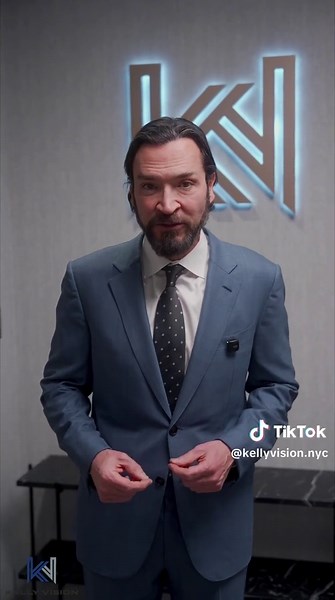 Dr. Kelly Named Director of Refractive Surgery Education