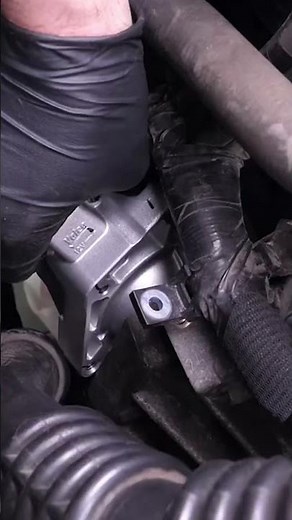 Clio 4 - 30 secondes pour changer le démarreur