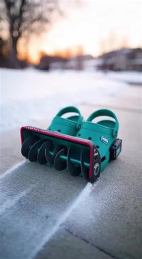 on sale at Big Lots and the Sunrise Mall in Massapequa. #crocs #crocssnowblower #snowblower