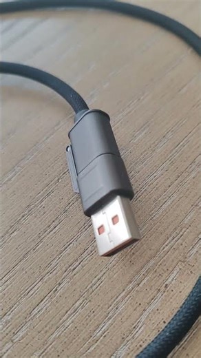 #cable #smartphone #charger #usbc #lighning