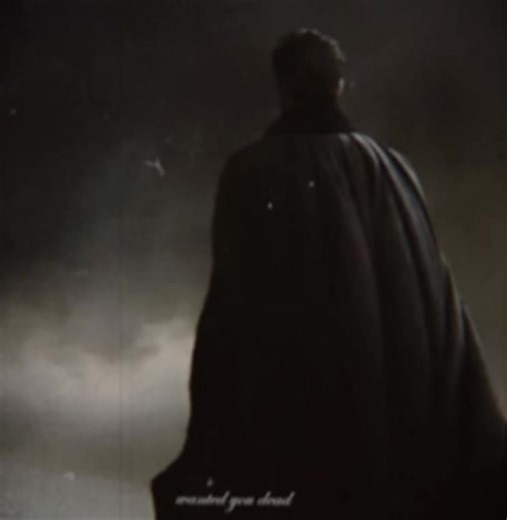 okay guys i made this for my friend DISCLAIMER I DONT LIKE THE DARKLING. but she wanted masc lesbian darkling edit so i made them one.. . . . . . #fyp #edit #shadowandbone #thedarkling #generalkirigan