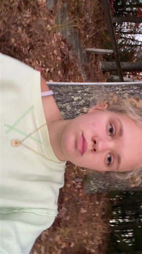 autumn.borling (@autumn.borling)’s videos with original sound - grace🪩🎀