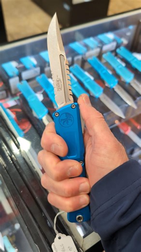 Big Microtech Tactical OTF! #youtubeshorts #shorts