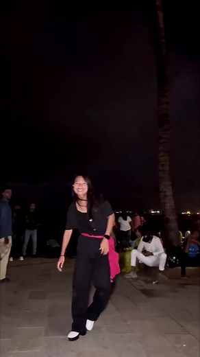 tujhe dekh ke dil mera dole💓💃#kammo_chitra #tiktok #foryou #foryoupage #trend #trending #viral