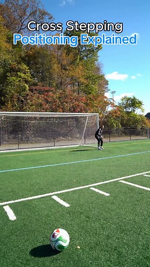 Goalkeepers it’s crucial to know when to cross step! 🧤 Using the cross step at the right time helps you cover more ground and get stay set for big saves. ⚡ At GSS Goalkeeper Academy, we’re training goalkeepers to move smarter, faster, and more efficiently across goal. 💪 #GoalkeeperTraining #GoalkeeperAcademyNY #GoalkeeperAcademyNewYork #GKMovement #GoalkeeperTips #GKTraining #GoalkeeperCoach #GoalkeeperDrills #GKTechnique #GoalieLife #GKDevelopment #SoccerGoalkeeper | GSS Sport Training