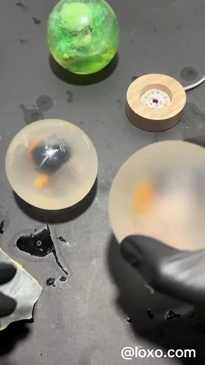 Así recuperé el brillo de esta esfera de resina epóxica ✨