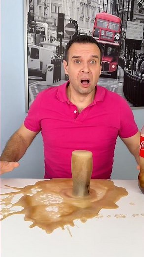 💁🏻‍♀️How to Pour Coke Like a Pro😎