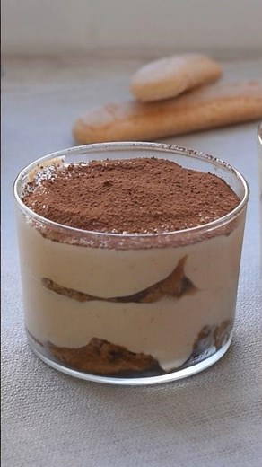 Tiramisu with Jijona nougat (without egg)
