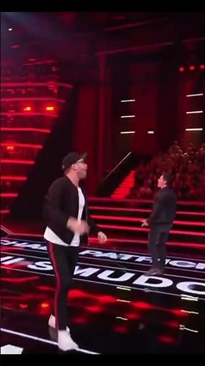Matthias Nebel's Powerful 'Bed of Roses' Performance at The Voice #viral #thevoice #shorts #epic