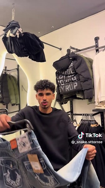 ‏#snake_store #fyyyyyyypppppppppppp #clothingstore #trapstar #trapstar