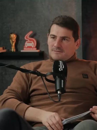 LUÍS FIGO- En el FC BARCELONA NO me RECONOCIERON por lo que hice #2 - Bajo Los Palos by Flexicar - パート 002