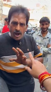 Most Angry Streetfood Vendor Of India. | Food Pandits
