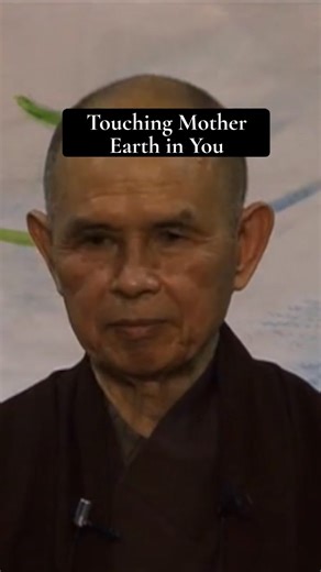 Inspired by Thich Nhat Hanh’s timeless wisdom, Zen and the Art of Saving the Planet online course begins next week: 1st March - 19th April 2026 Learn more via @ZenAndThePlanet’s link in bio: plumvillage.org/zasp “We have lived in such a way that we get alienated from the earth, from our own body. We spend many hours every day forgetting that we have a body. You are caught in your computer, your problems. You forget that you have a body. The practise is to breathe in, stop the thinking and go hom